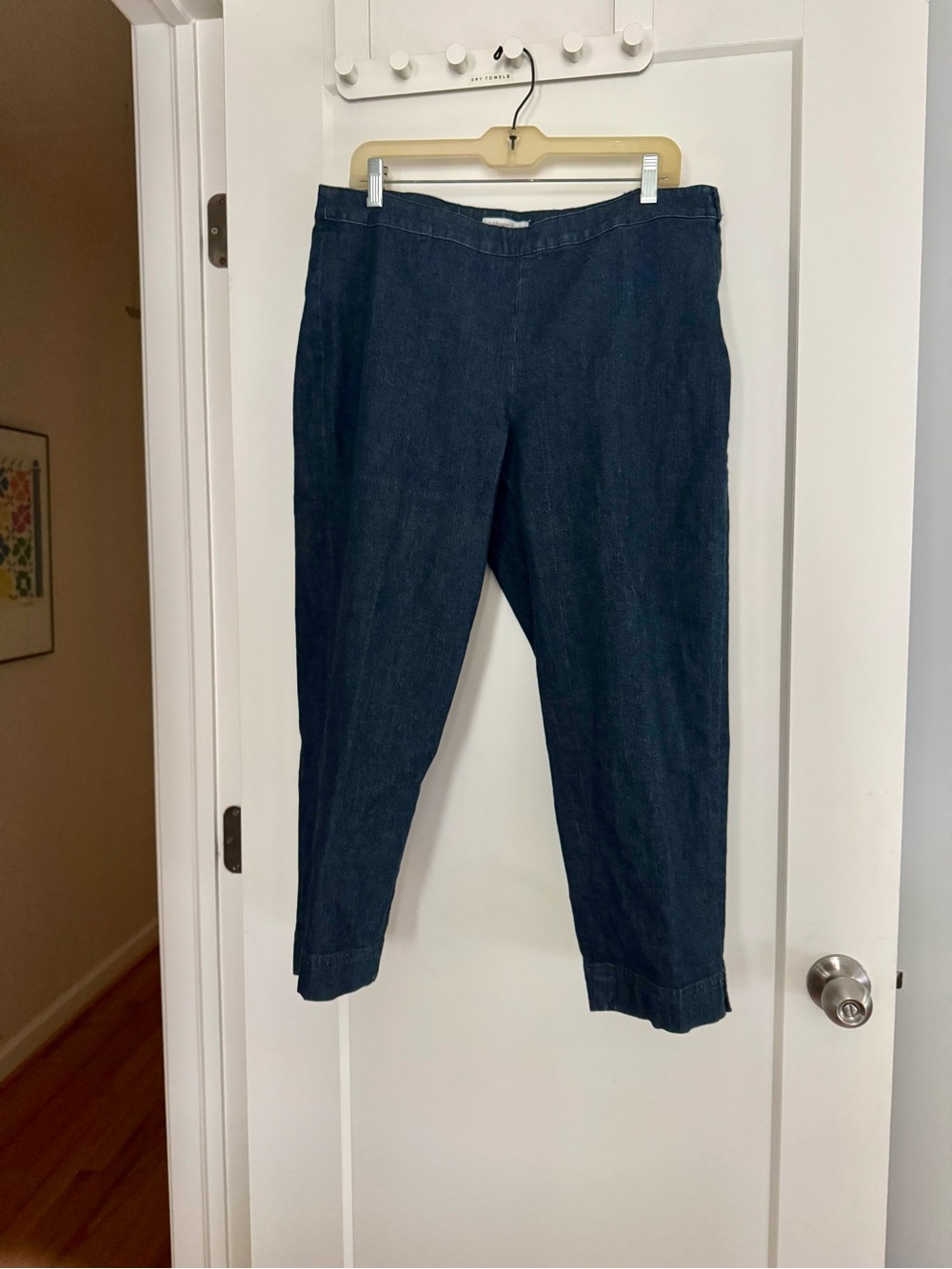 Coldwater Creek Dark Blue Denim Flat Front Side Zip Cropped Jeans.EUC. Sz 12